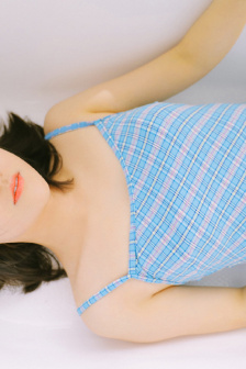 白衣校花与大白腿1免费观看